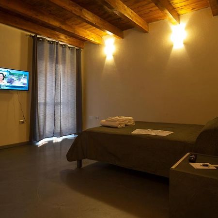 Via Cavour 19, Appartamento Del Conte イグレージアス エクステリア 写真