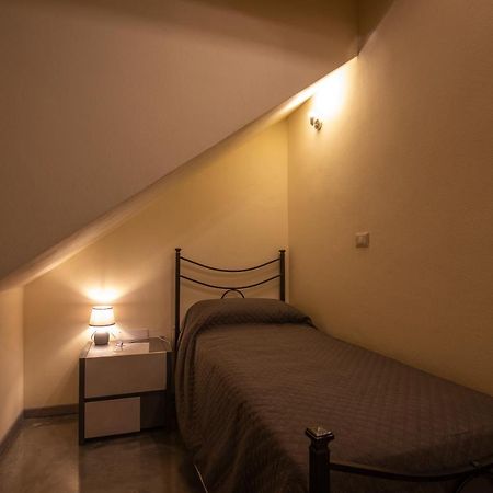 Via Cavour 19, Appartamento Del Conte イグレージアス エクステリア 写真