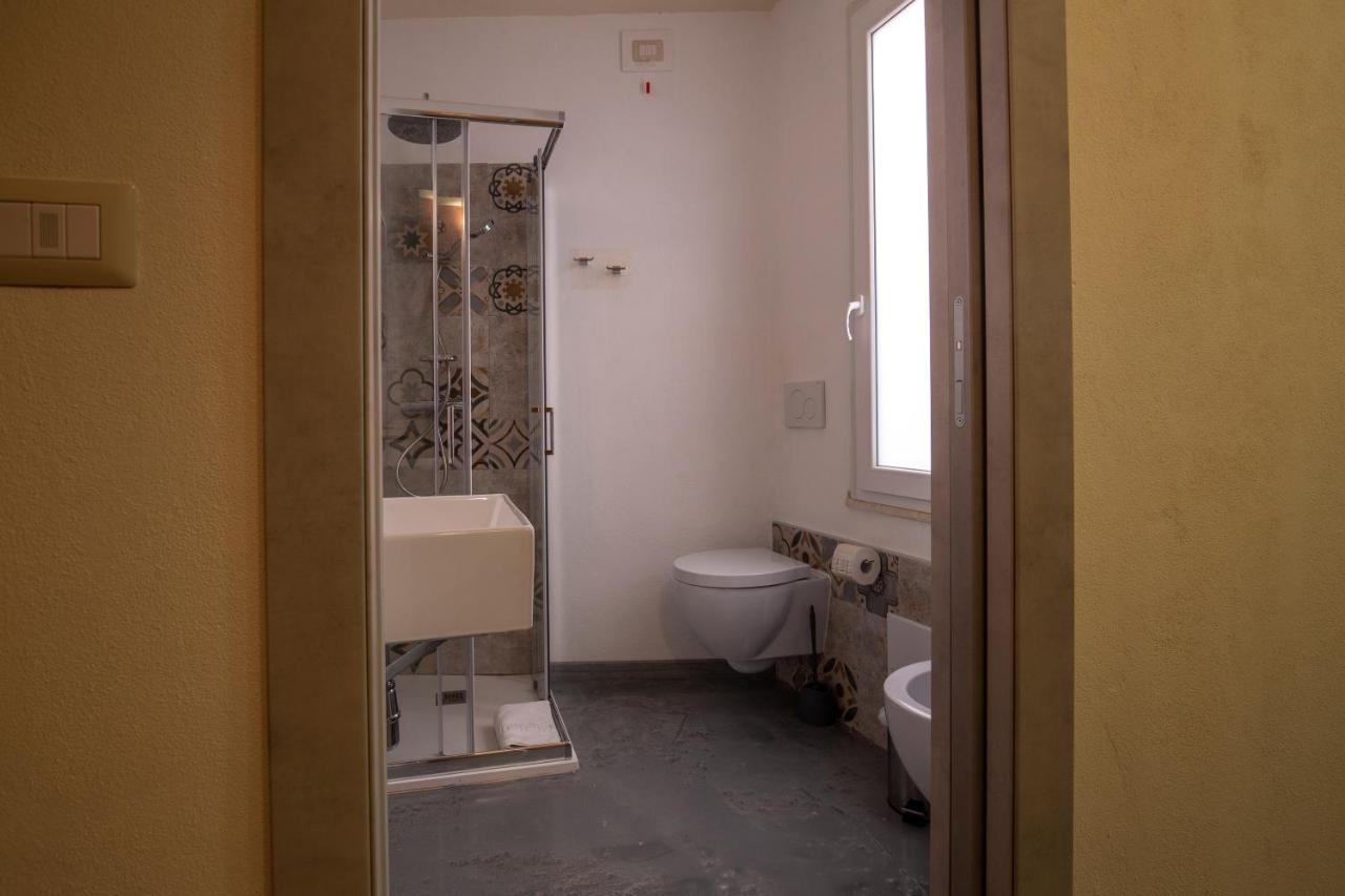 Via Cavour 19, Appartamento Del Conte イグレージアス エクステリア 写真