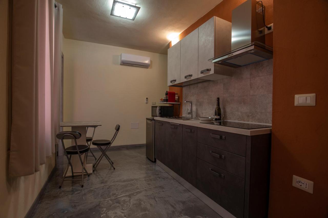 Via Cavour 19, Appartamento Del Conte イグレージアス エクステリア 写真